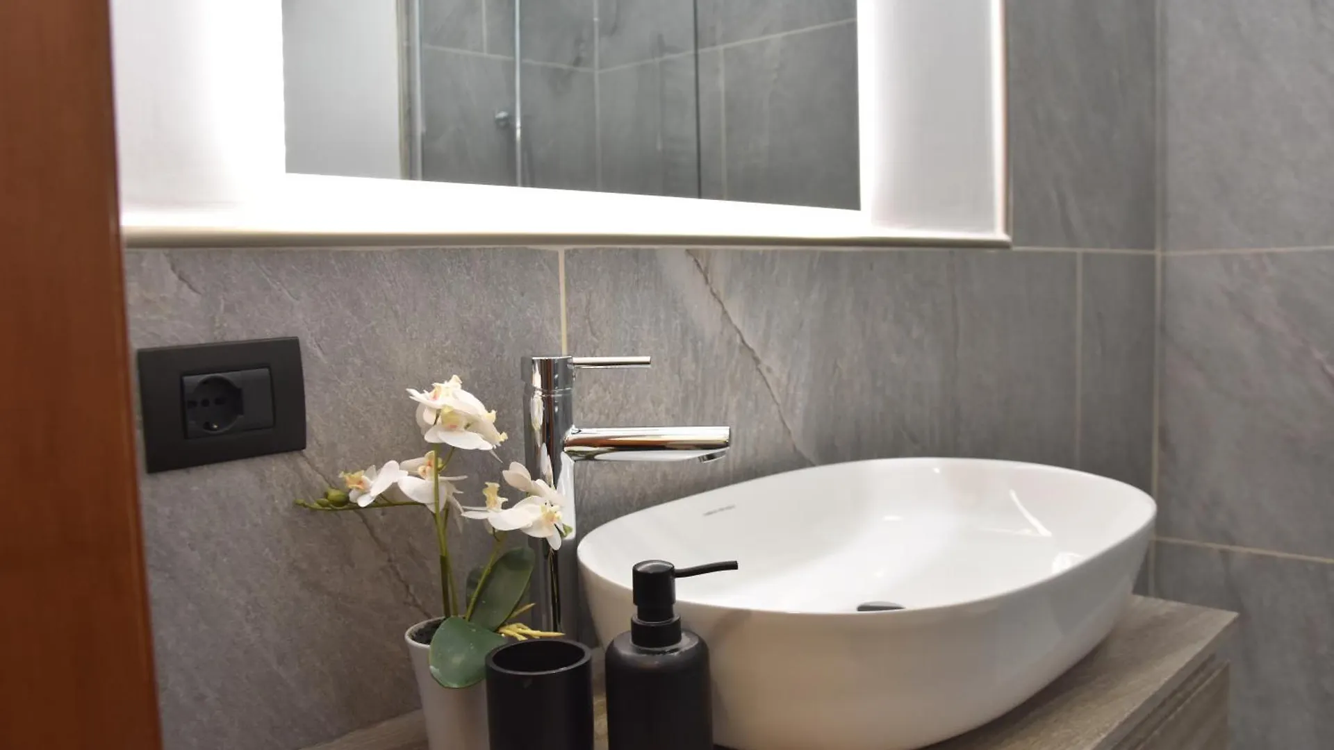 Diasof Apartments Rome