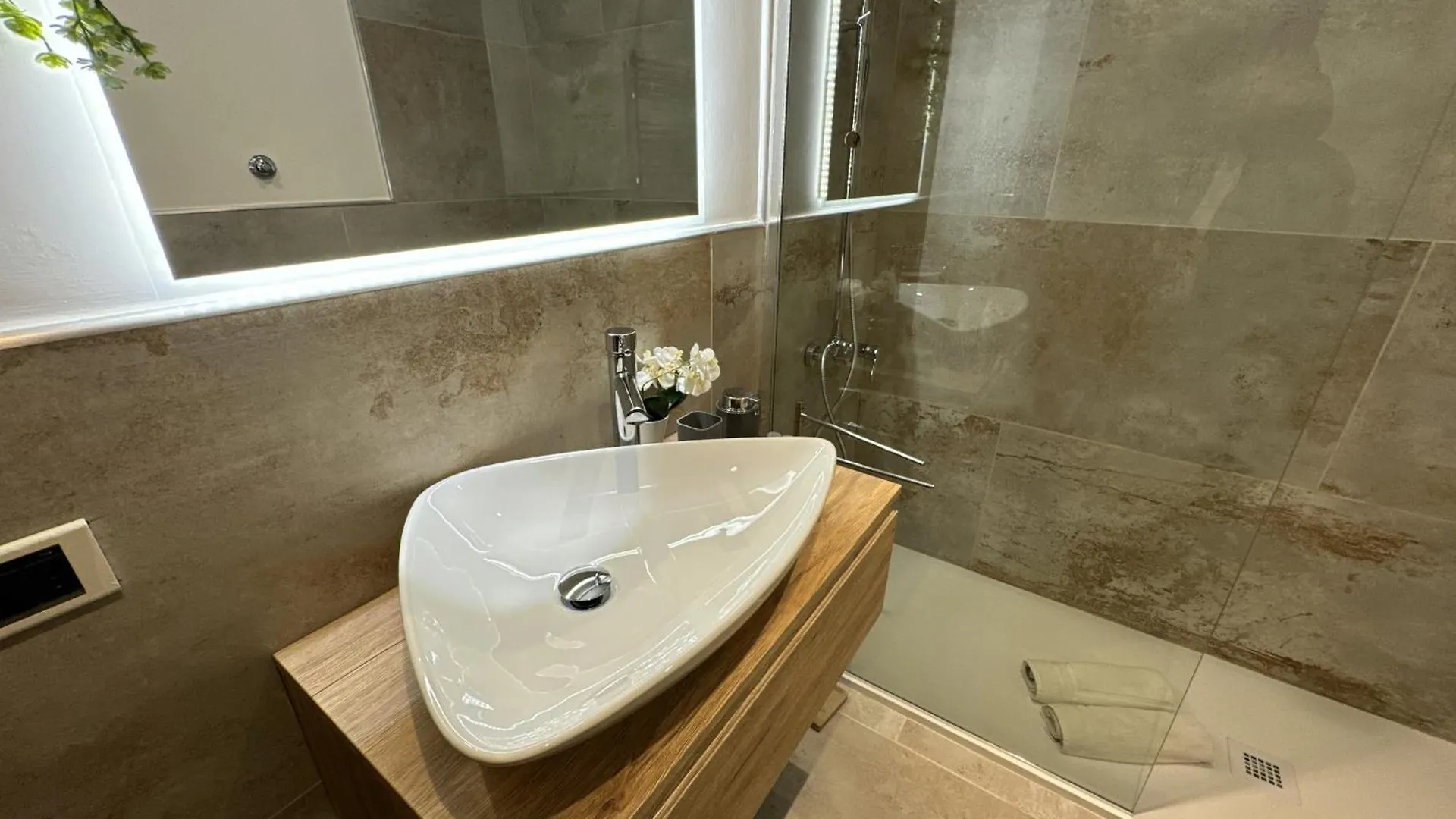 Diasof Apartments Rome