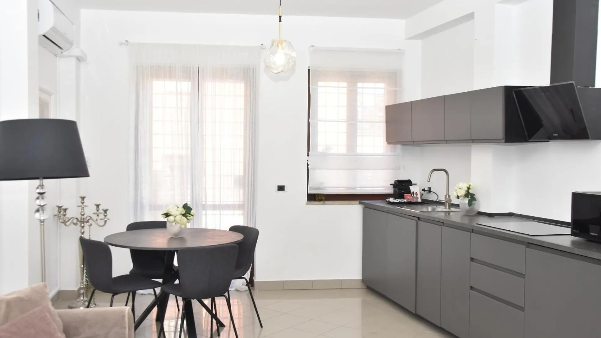 Diasof Apartments Rome 0*,  Italy