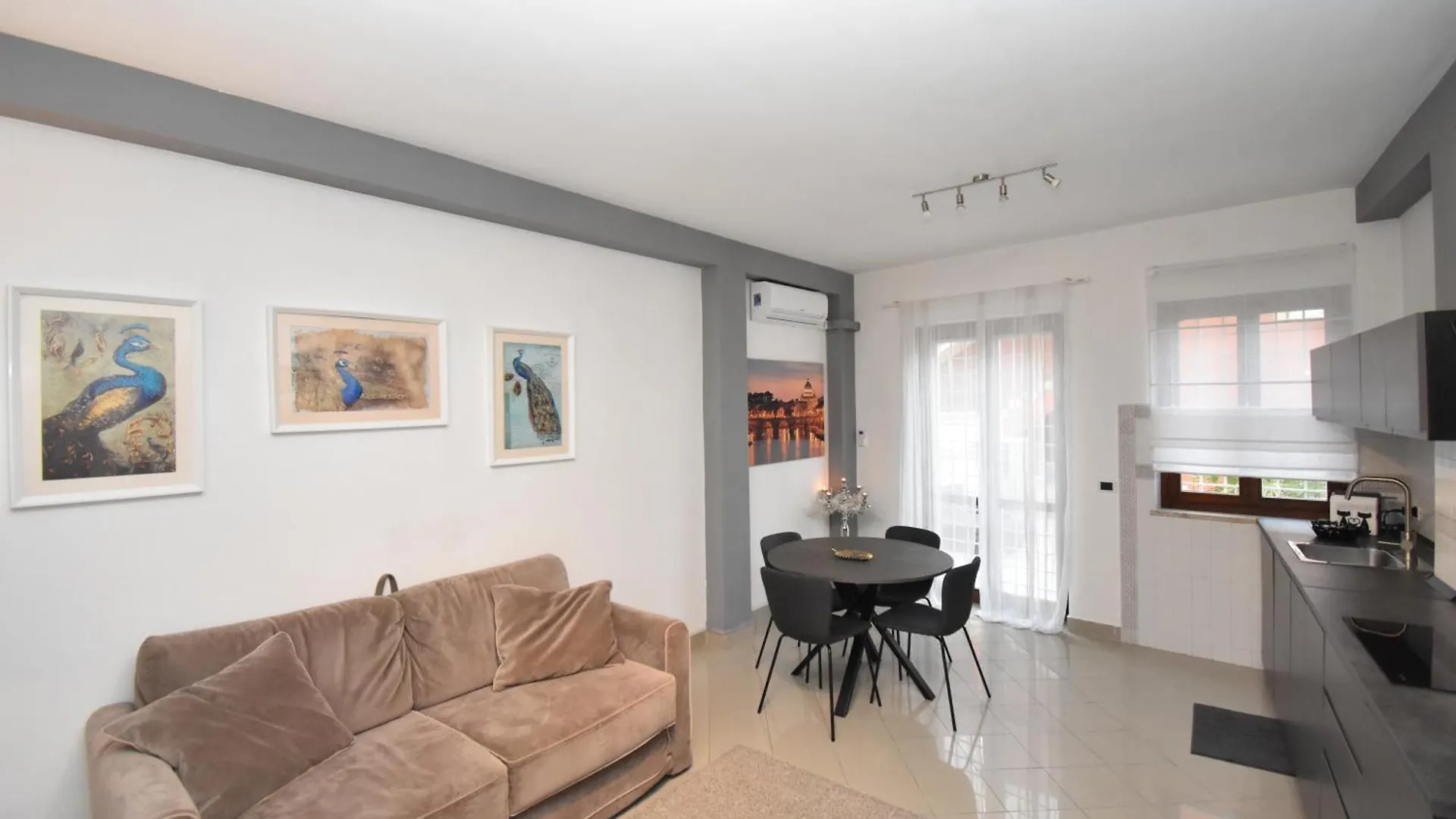 Diasof Apartments Rom