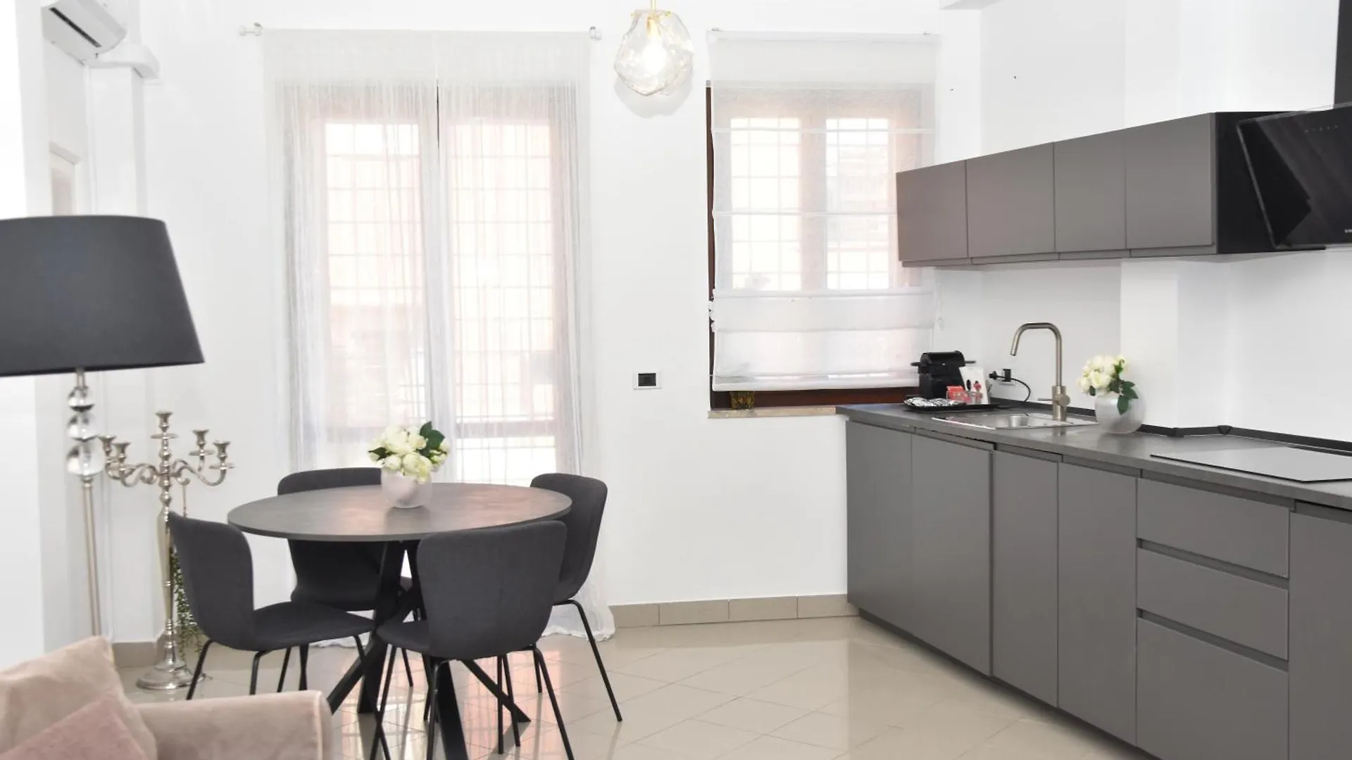 Diasof Apartments Rom Italien